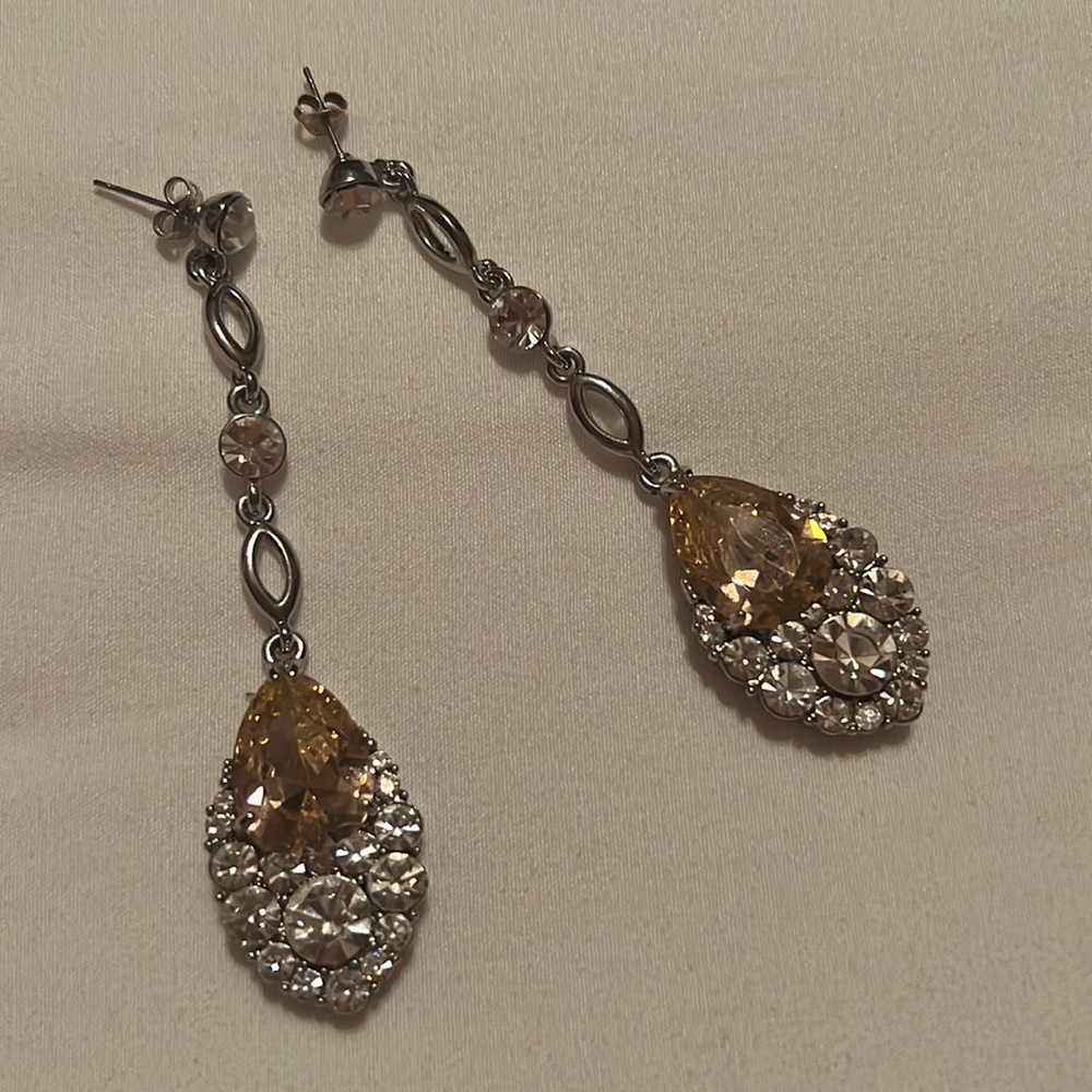 Pink Rhinestone Drop Earrings